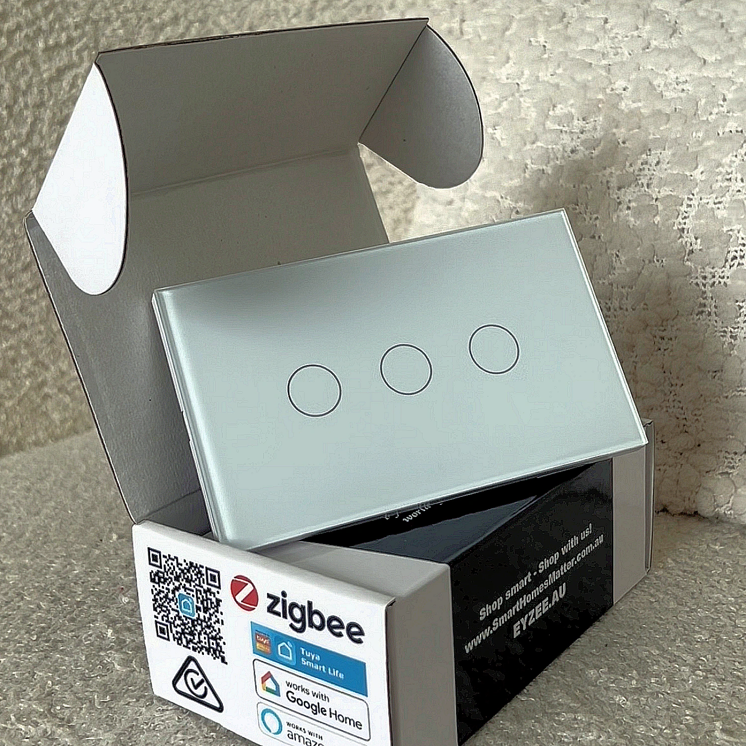 EyZEE Smart Devices packaging image